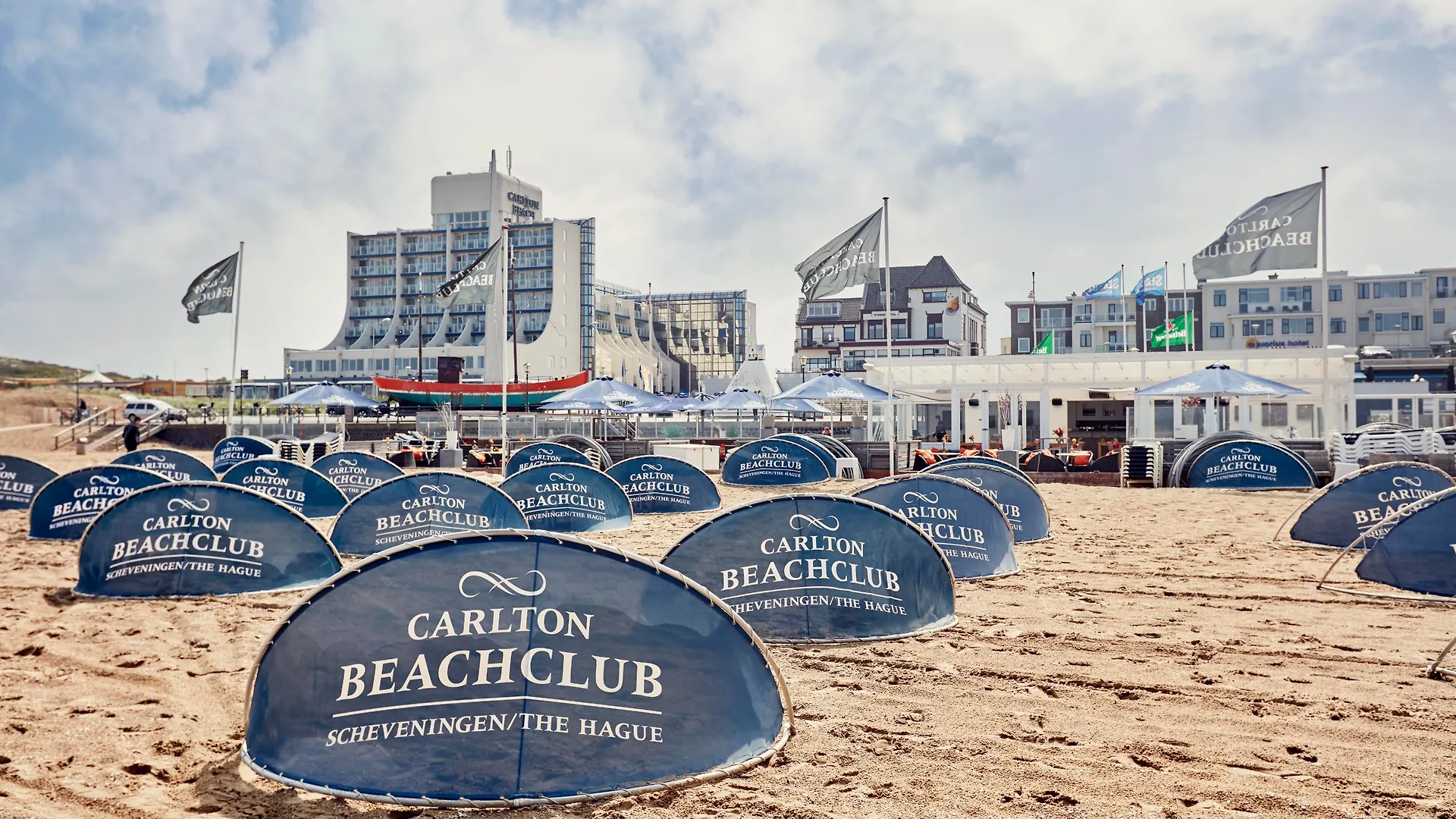 Carlton Beach Haag Hotel