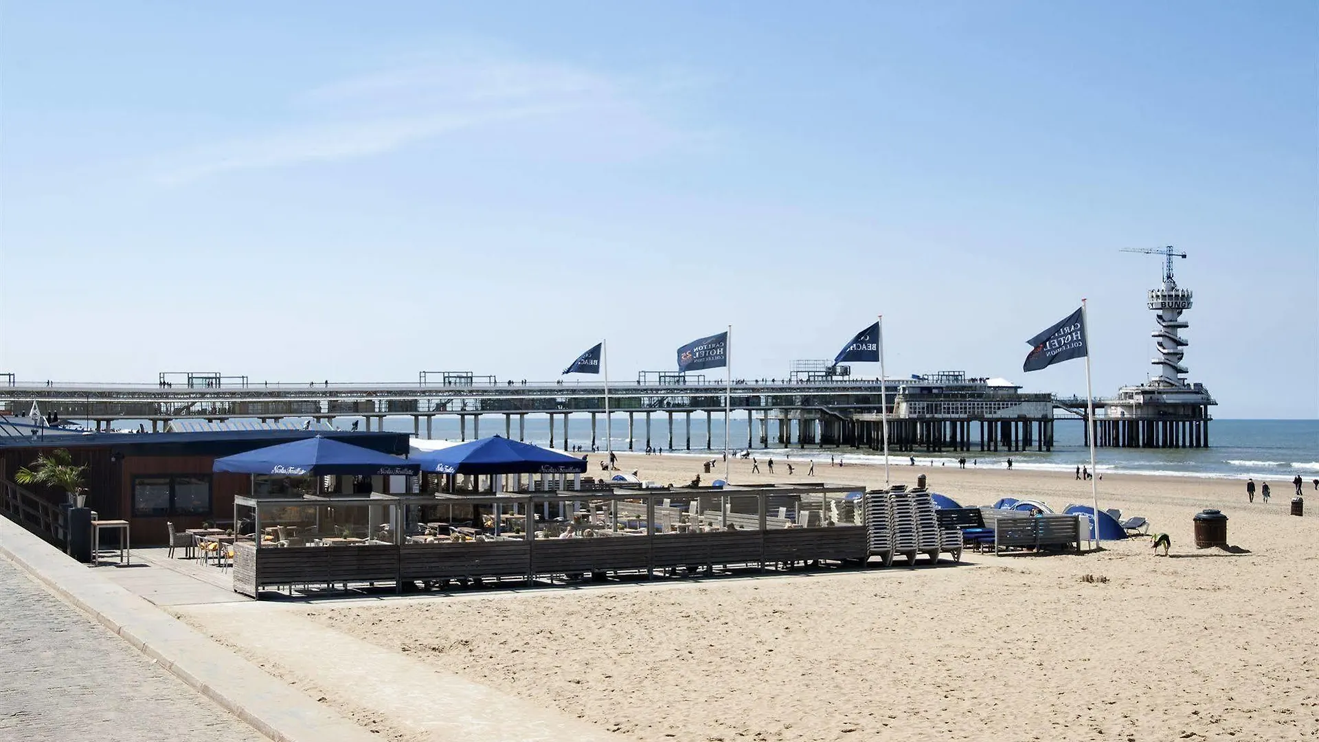 Carlton Beach Haag 4*,  Holland